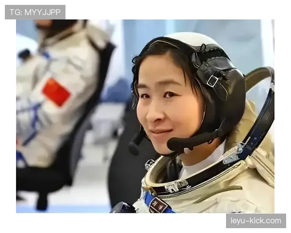 刘洋赛场上像训练机，私下逛街像贵妇，怎么看都像两个人